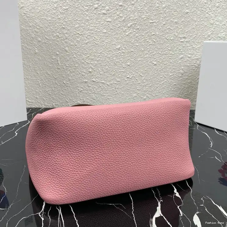 Fashion Reps 2204YA0049 Prada Bag 0510